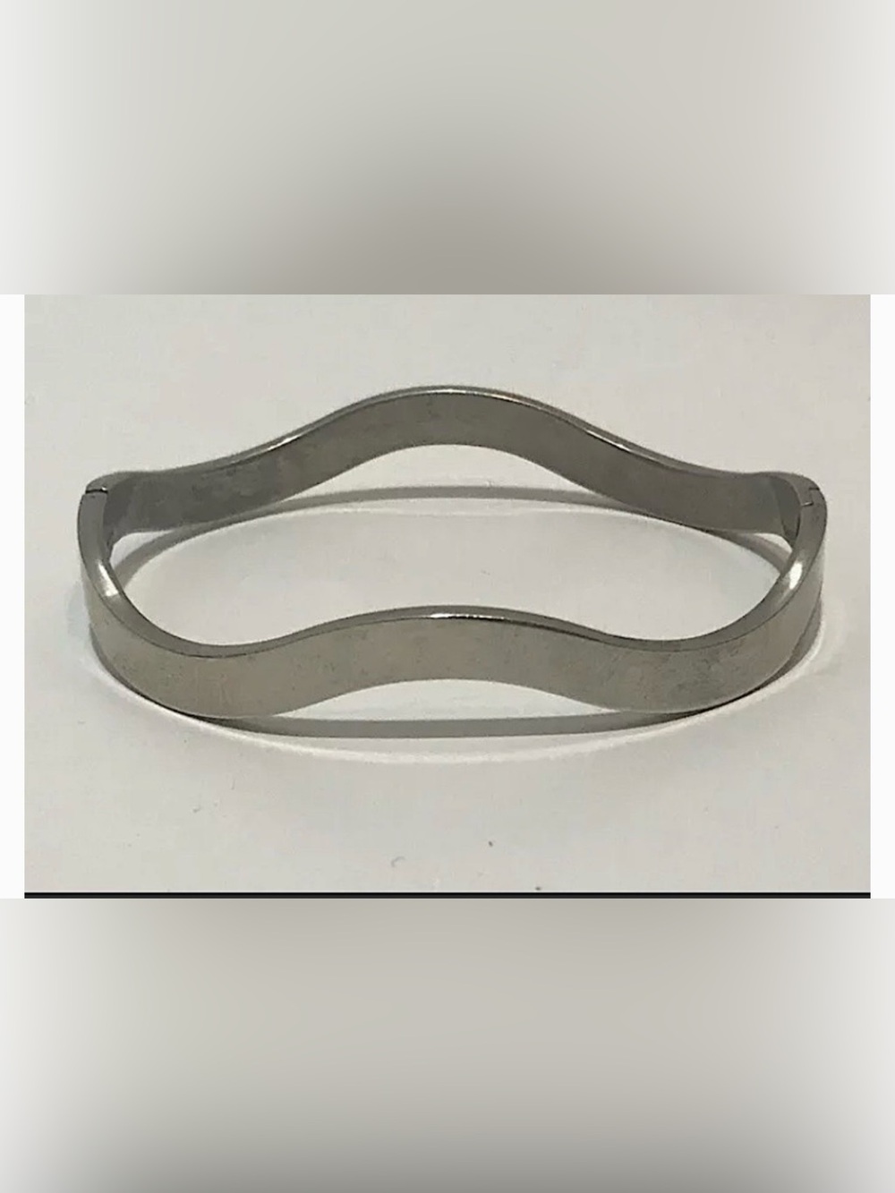 925 MEX Sterling Silver Bangle  Hinged Wavey